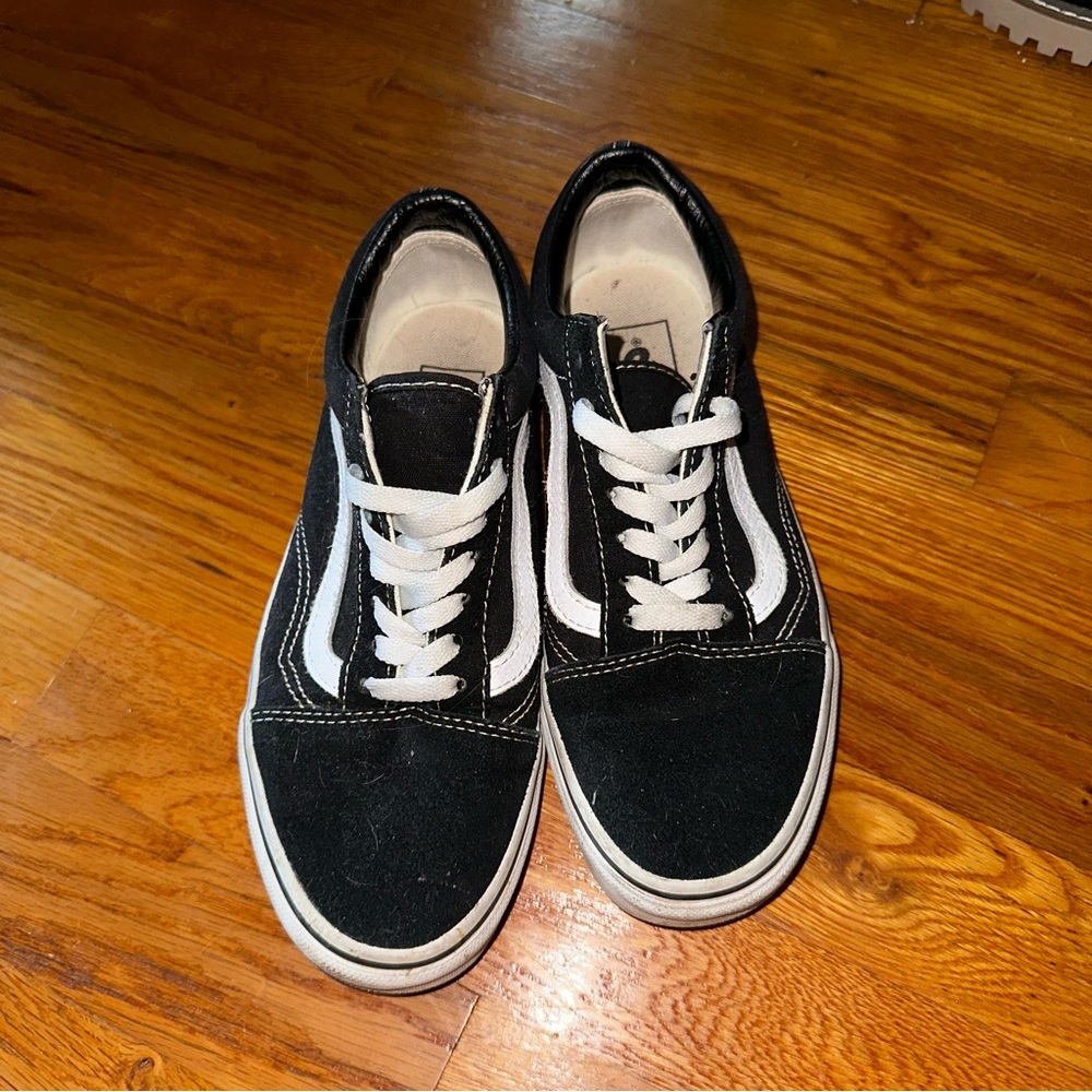 Low top vans